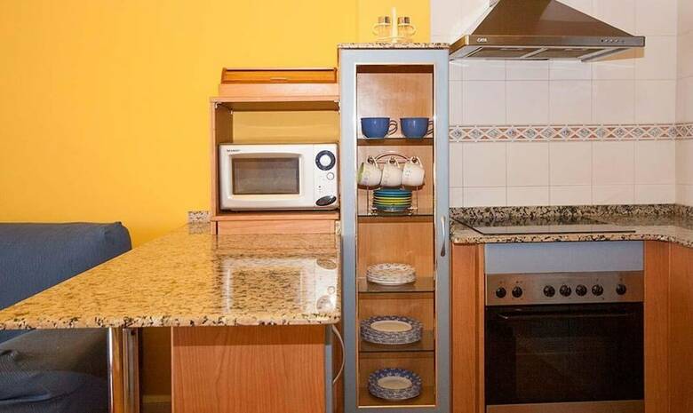 Villa Apartment - 3 Bedrooms With Sea Views - 107773