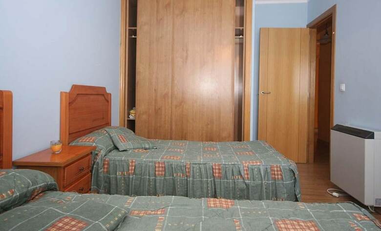 Villa Apartment - 3 Bedrooms With Sea Views - 107773