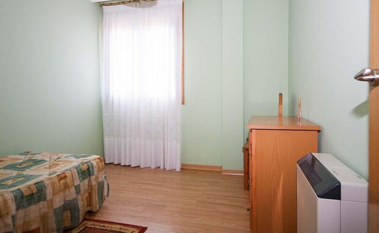 Villa Apartment - 3 Bedrooms With Sea Views - 107773