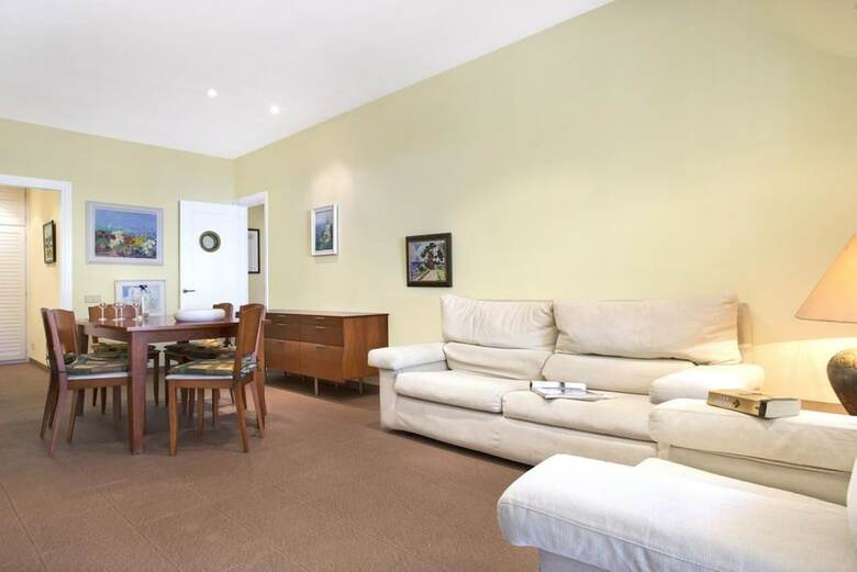 Villa Apartment - 3 Bedrooms - 104673