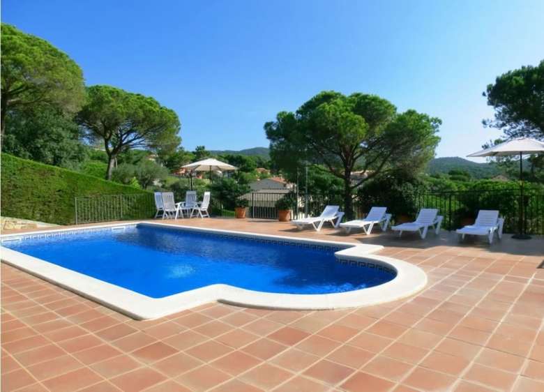 Villa House - 3 Bedrooms - 104035