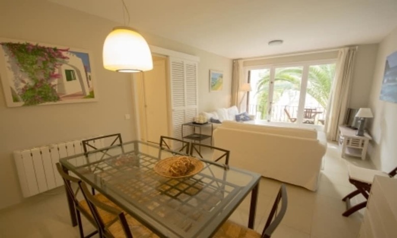 Villa Apartment - 2 Bedrooms With Pool - 104677