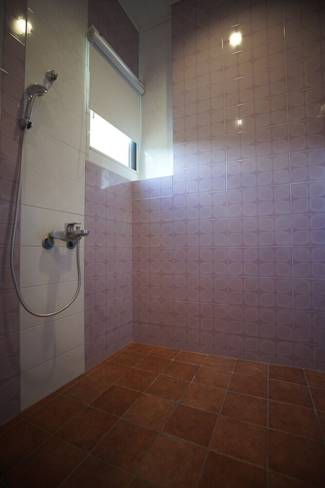 Bed & Breakfast Kenting Wonderful Hotel