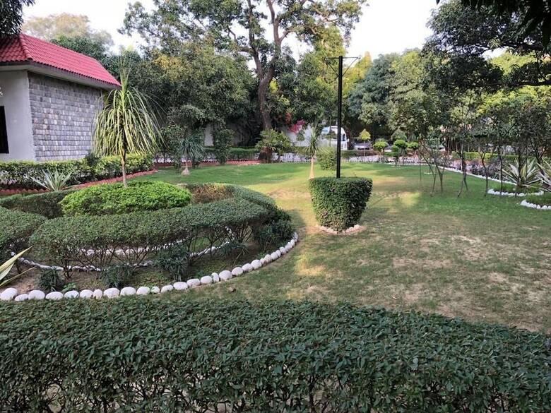 Hotel Jungle Leela Resort