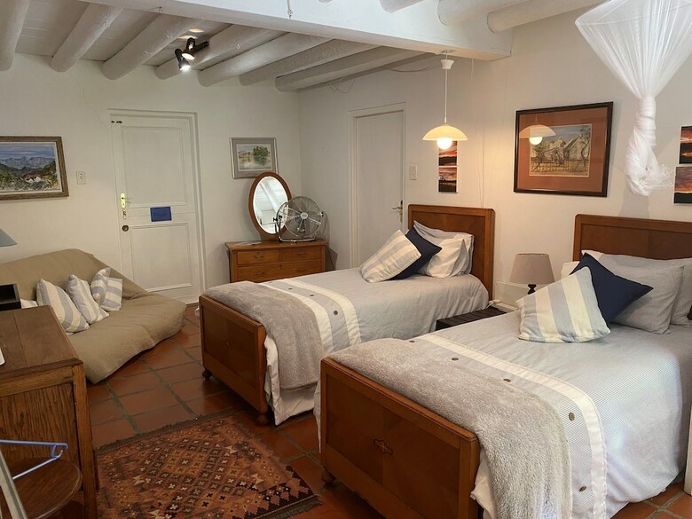 Hotel The Grand Marigold