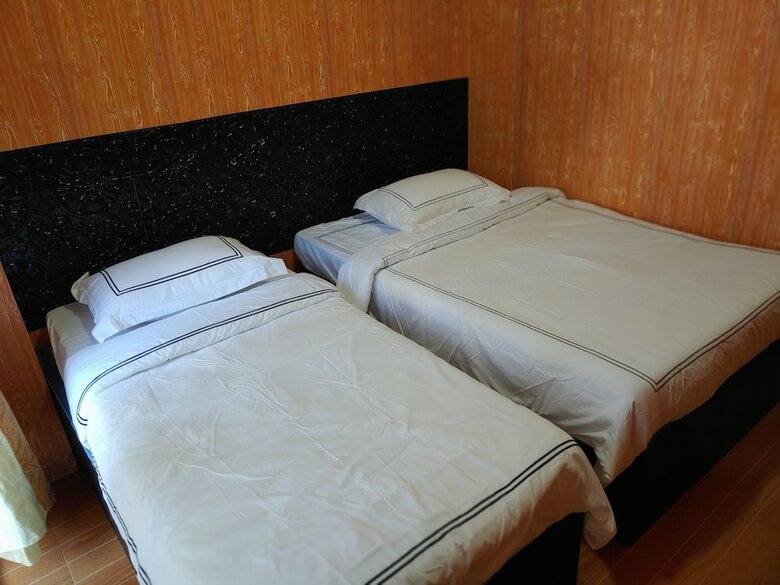 Hotel Pinewoods Gusest House