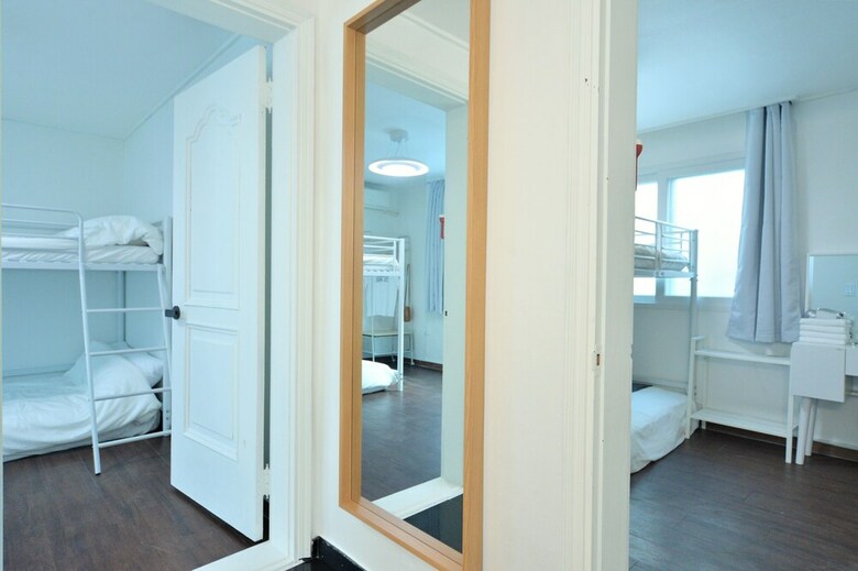 Hostal Jerry Blossom - Hostel