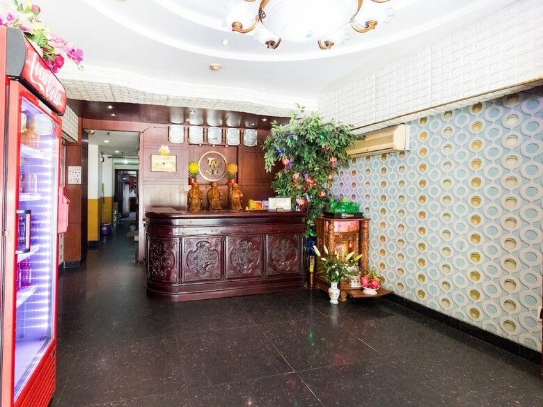 Oyo 975 Trung Nam Hotel