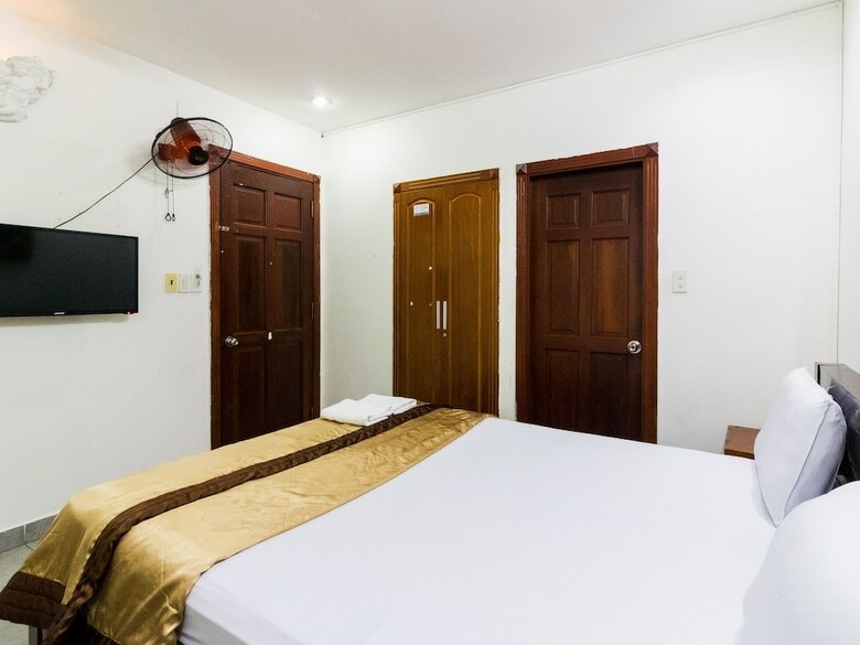 Oyo 975 Trung Nam Hotel