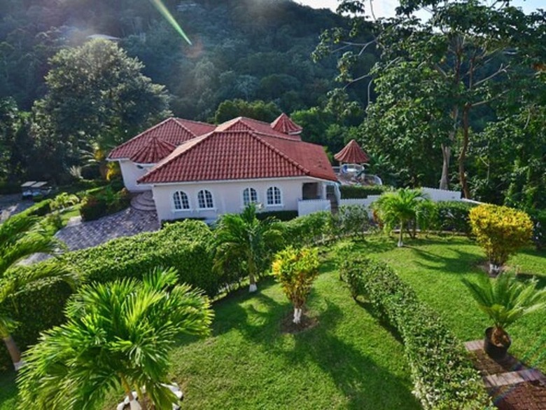 Hotel Tropical Lagoon Resort