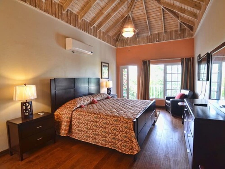 Hotel Tropical Lagoon Resort