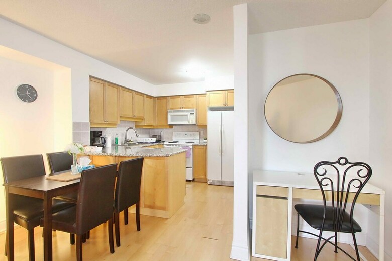 Apartamentos Pelicanstay In Harrison Garden Boulevard