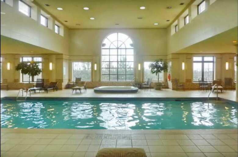 Apartamentos Pelicanstay In Harrison Garden Boulevard