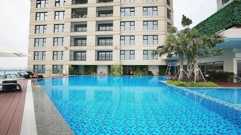 D' Le Roi Soleil Luxury Apartment Wesstlake
