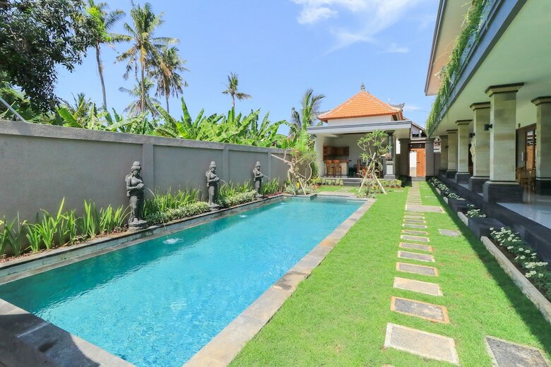 Hotel Tarisa Guest House