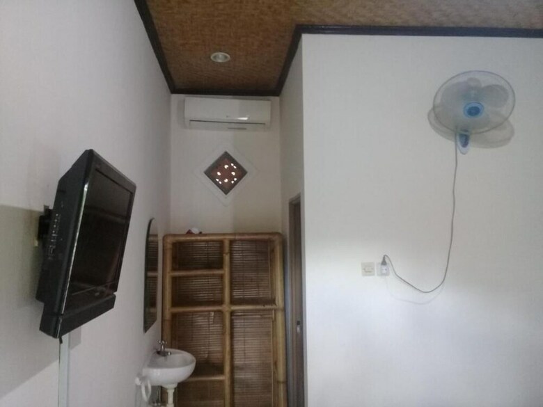 Hotel Oka Homestay