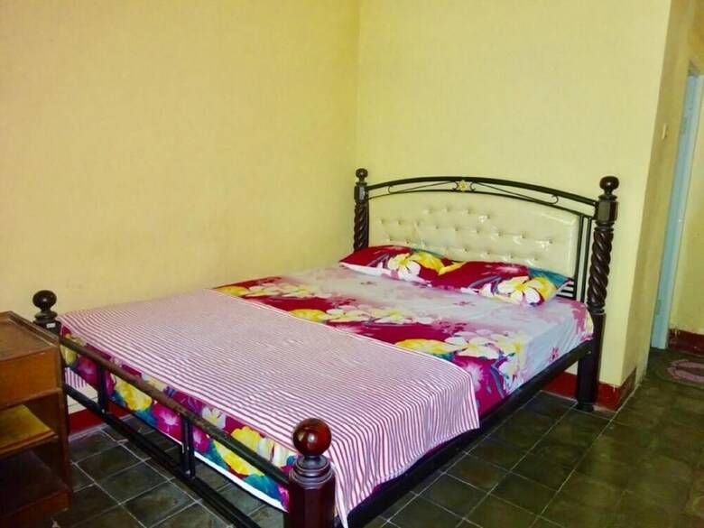 Hotel Oka Homestay