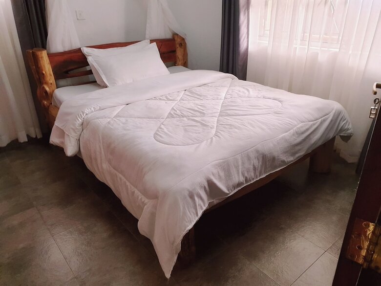 Hotel Merinja Guest House