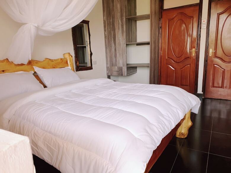 Hotel Merinja Guest House