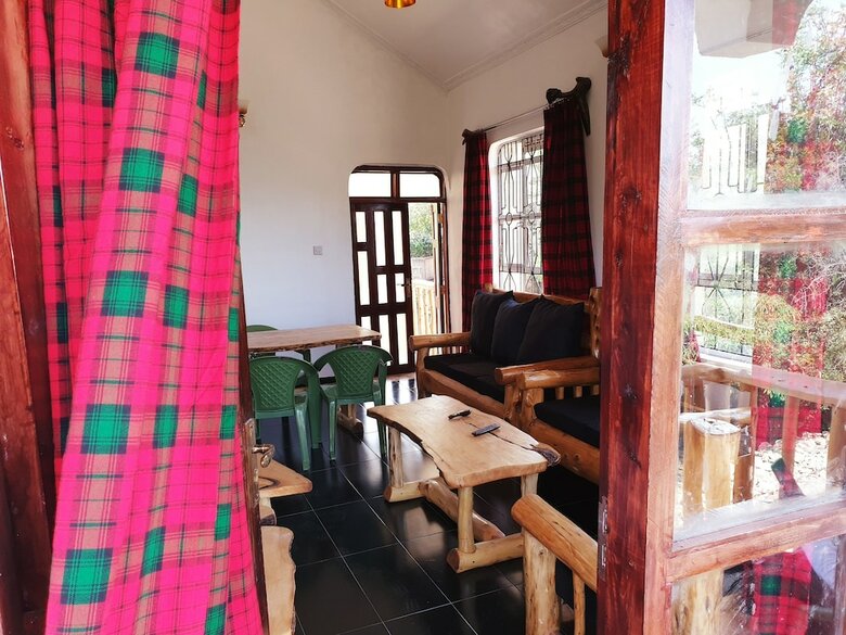 Hotel Merinja Guest House