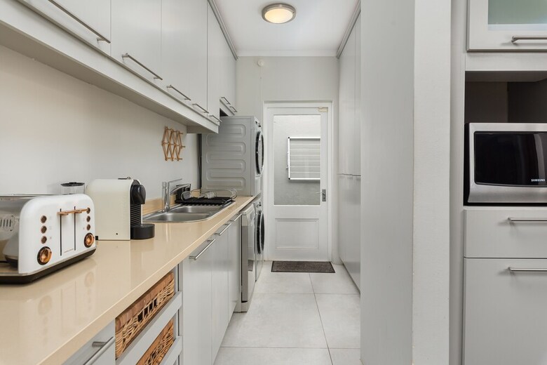 Apartamentos Trafalgar Square 16