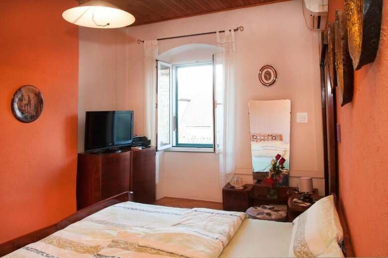 Hotel Buga And Tuga Rooms