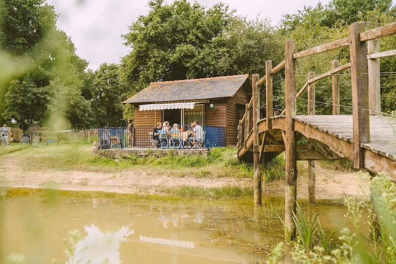 Camping - Chambres D'h�tes Insolites