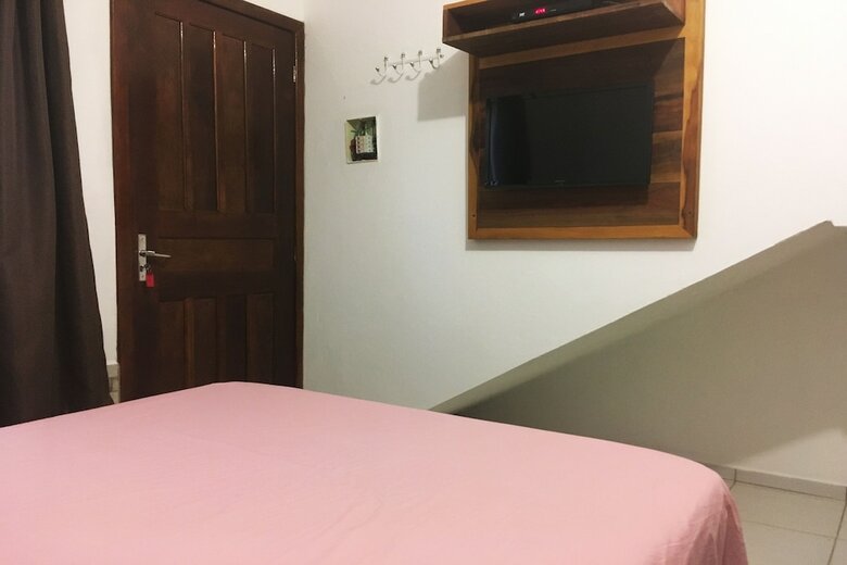 Hotel Ch�cara Pequeno Para�so