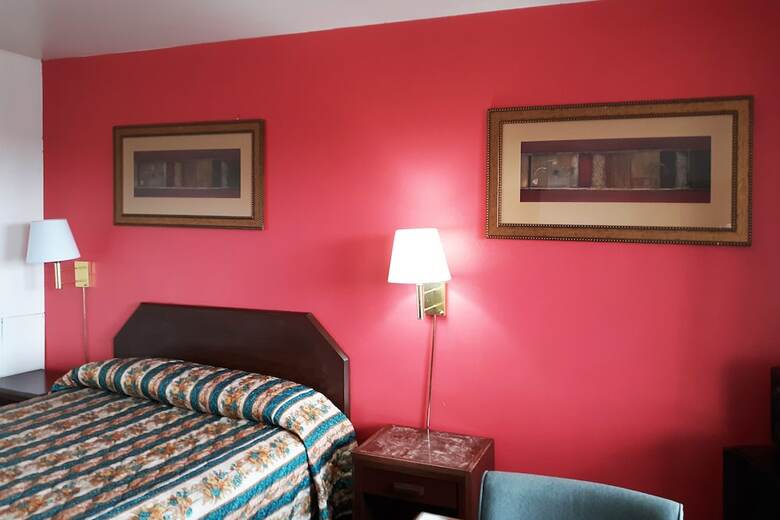 Oyo Hotel Kings At Clovis