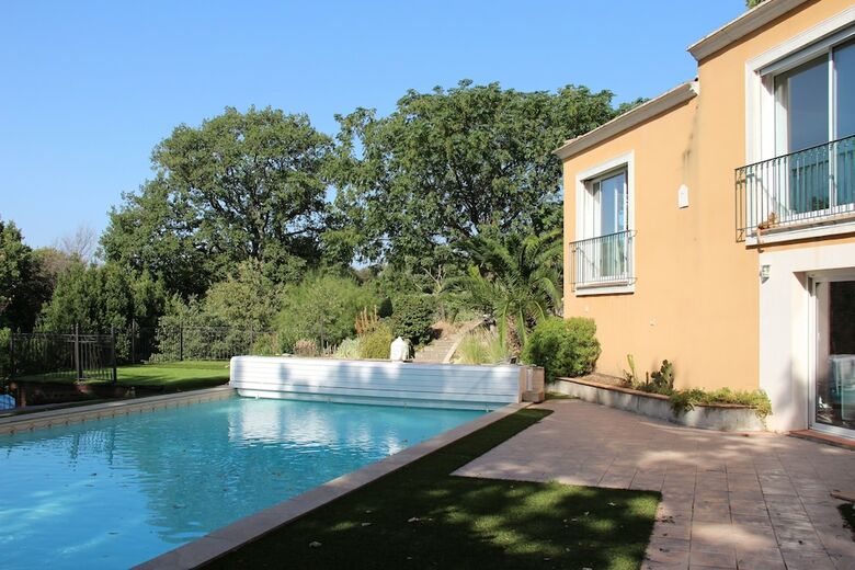 Hotel Mont�ze Paradis Chambres D'hotes