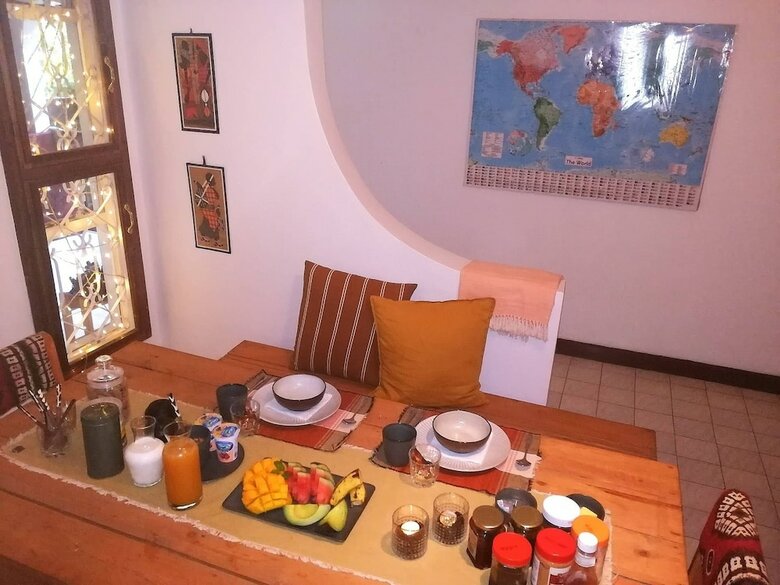 Bed & Breakfast Utamaduni House