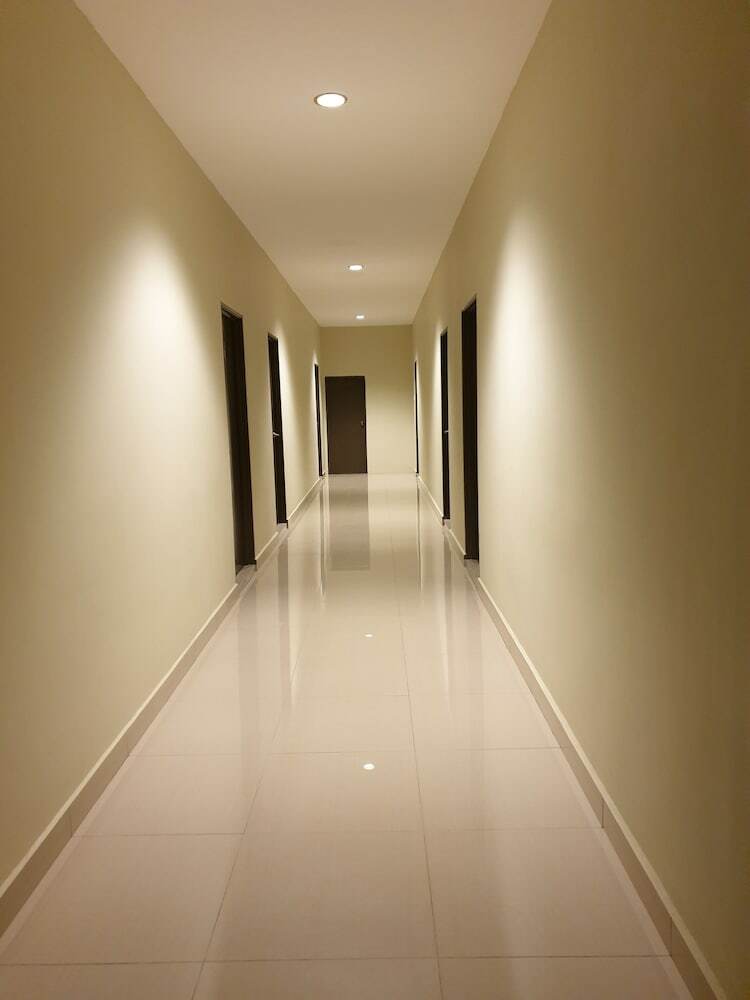 Hotel D' Qamar Guesthouse