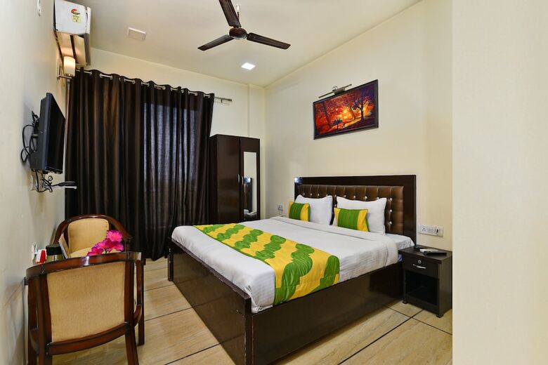Hotel Metro Stays