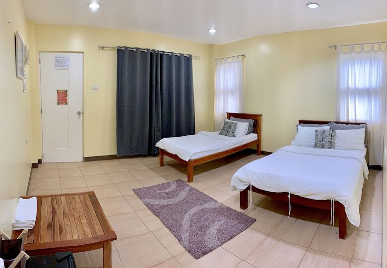 Hostal Mactan Seahorse Beach Resort - Hostel