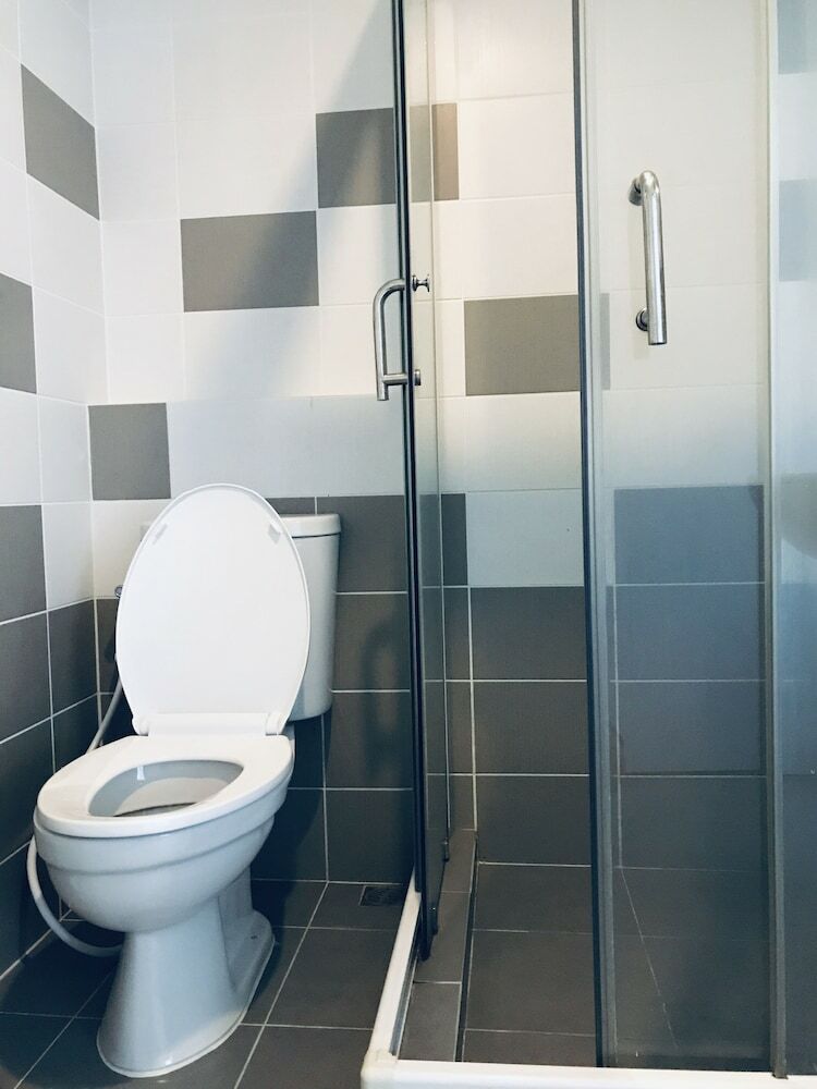 Zcape3 Condominium Home Inn