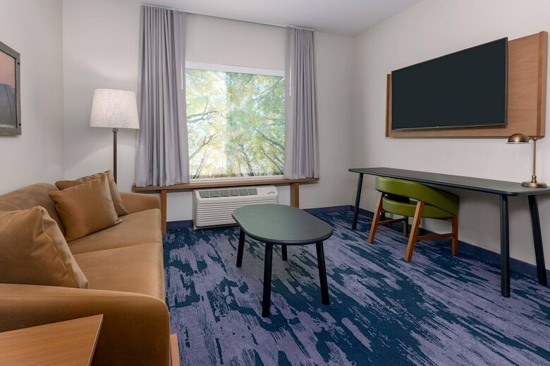 Hotel Fairfield Inn & Suites By Marriott Charlotte Monroe