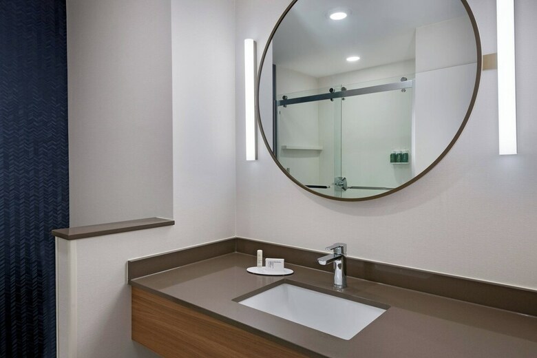 Hotel Fairfield Inn & Suites By Marriott Charlotte Monroe