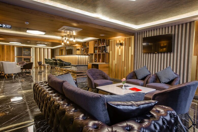 Kayhan City Hotel