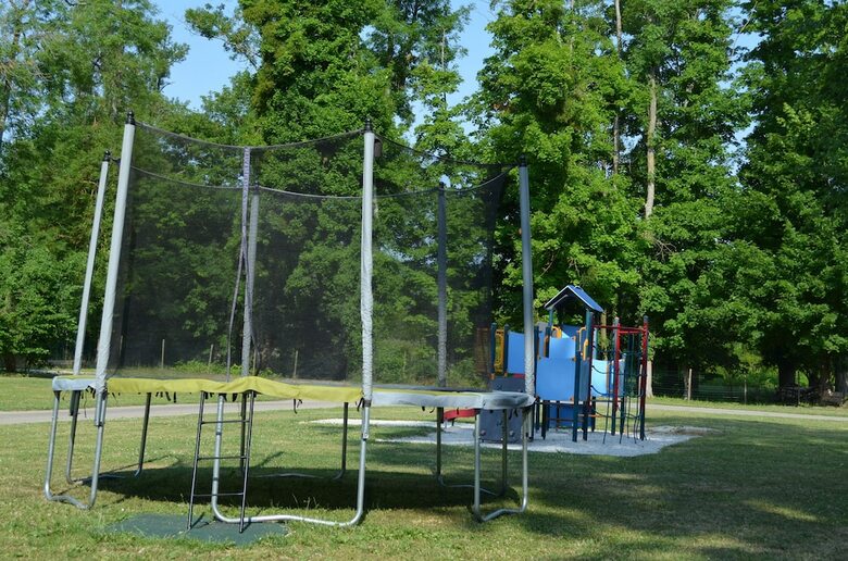 Les Roulottes de La Champagne Campground