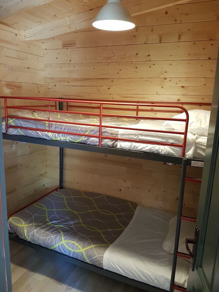 Les Roulottes de La Champagne Campground