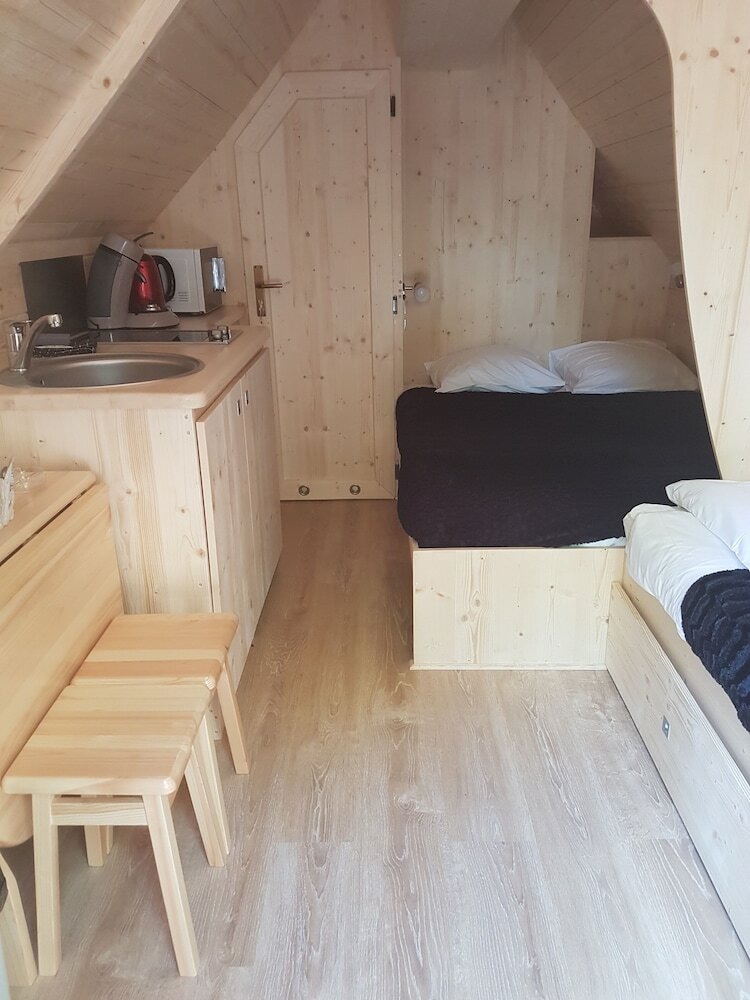 Les Roulottes de La Champagne Campground