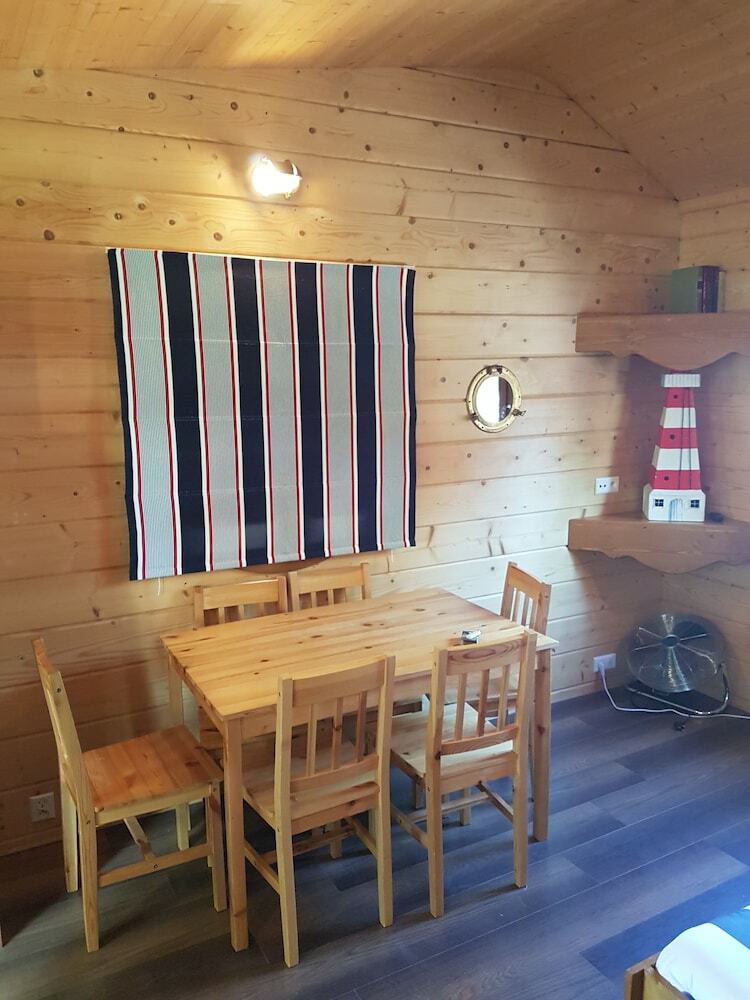 Les Roulottes de La Champagne Campground