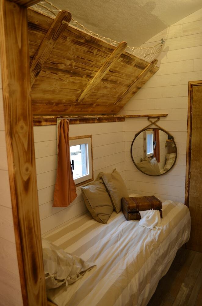 Les Roulottes de La Champagne Campground