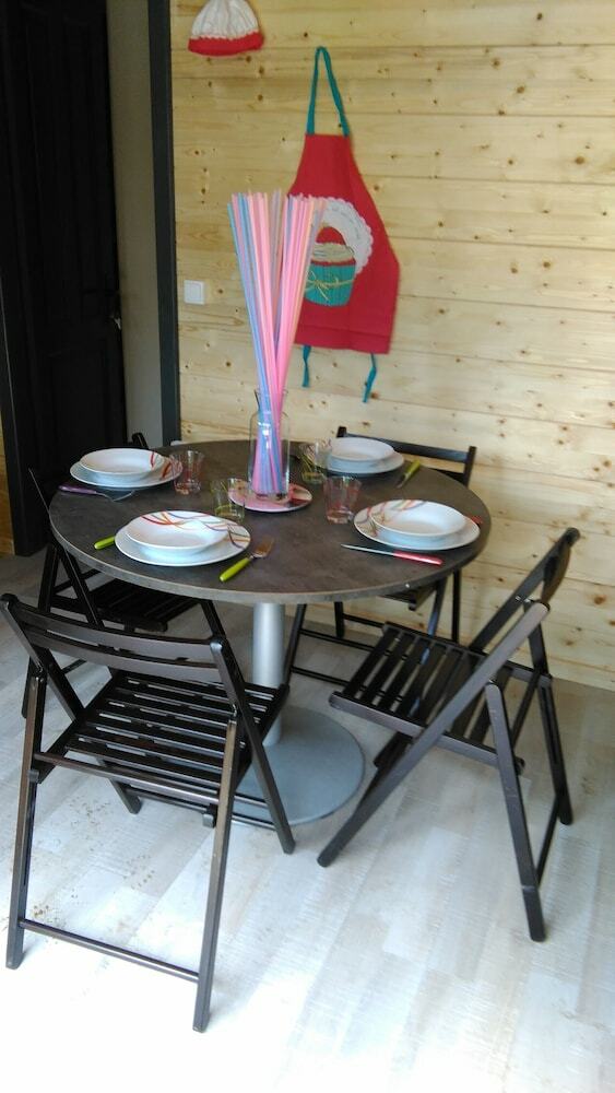 Les Roulottes de La Champagne Campground