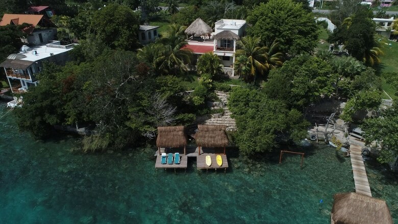 2br Lagoon House Surrounded By Nature
