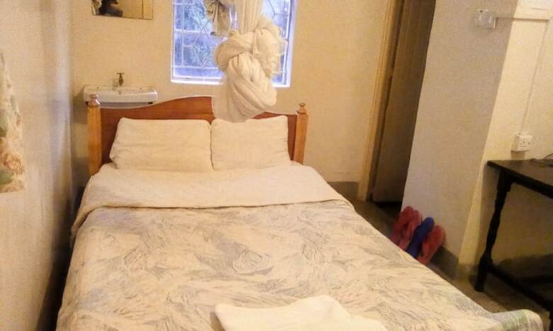 Hotel Haqy Guest House