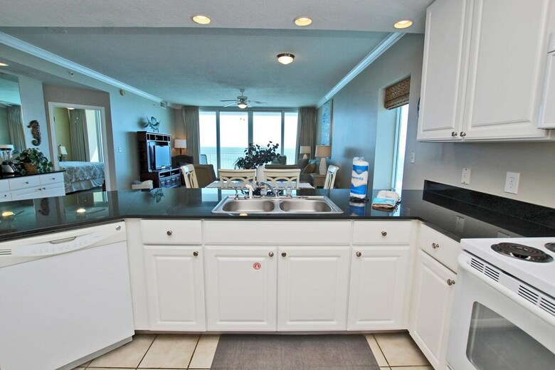 San Carlos 609 By Youngs Suncoast