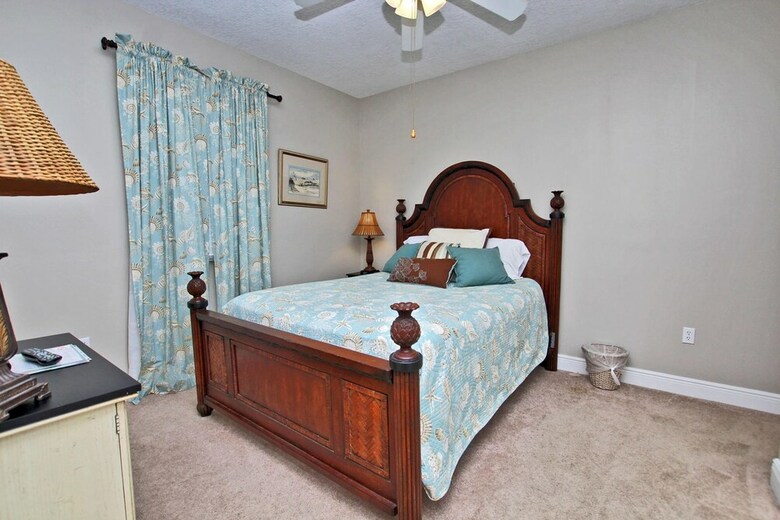 San Carlos 609 By Youngs Suncoast