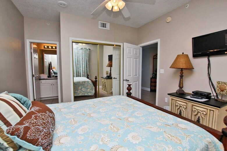 San Carlos 609 By Youngs Suncoast