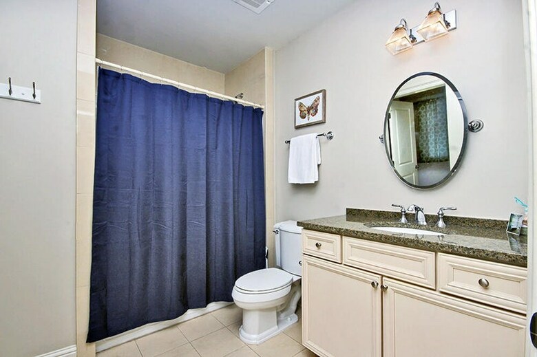 Wharf By Youngs Suncoast